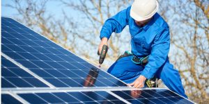 Installation Maintenance Panneaux Solaires Photovoltaïques à Confolent-Port-Dieu